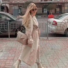 Массажистка Вика