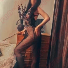 Массажистка Аня