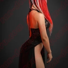 Массажистка Кира