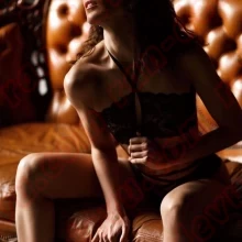 Массажистка Майя