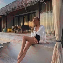 Массажистка София