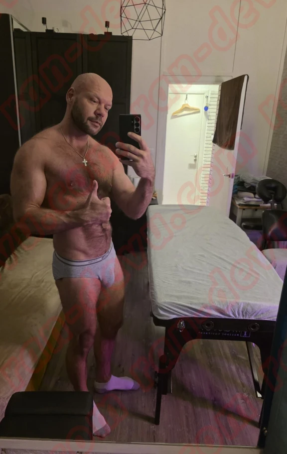 Массажист Денис в Санкт-Петербурге - База эротического массажа Рандеву