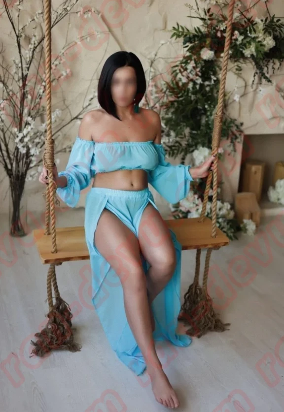 Массажистка Анита в Красногорске - База эротического массажа Рандеву