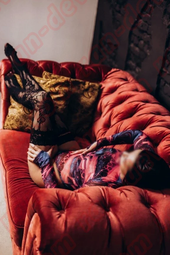 Массажистка Анита в Москве - База эротического массажа Рандеву