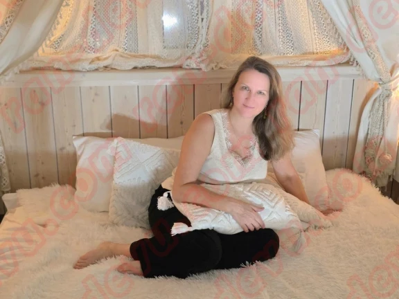 Массажистка Лариса в Тюмени - База эротического массажа Рандеву