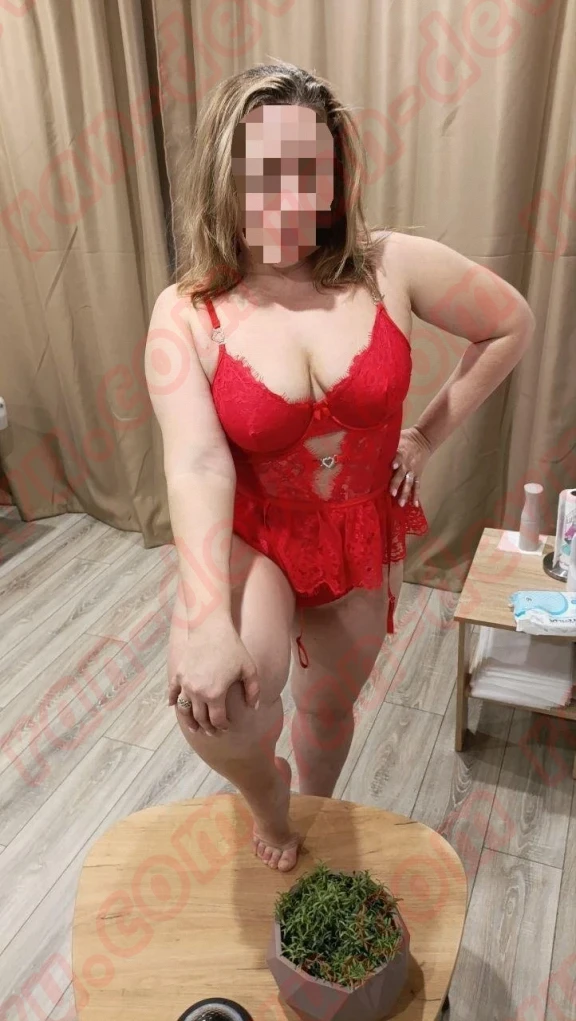 Массажистка Лиза в Москве - База эротического массажа Рандеву