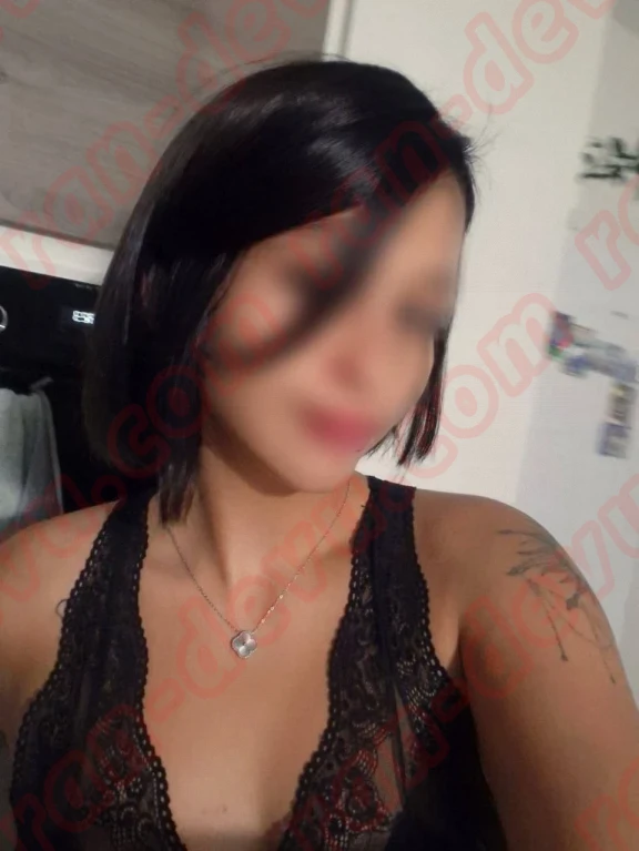 Массажистка Карина в Москве - База эротического массажа Рандеву