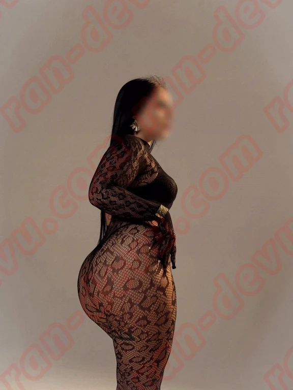 Массажистка Валерия в Рязани - База эротического массажа Рандеву