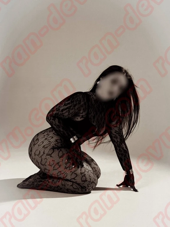 Массажистка Валерия в Рязани - База эротического массажа Рандеву