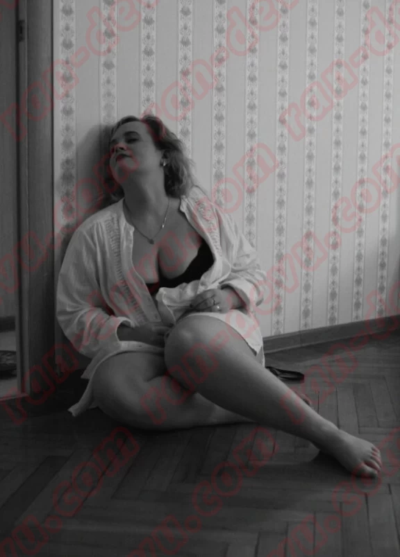 Массажистка Оксана в Краснодаре - База эротического массажа Рандеву