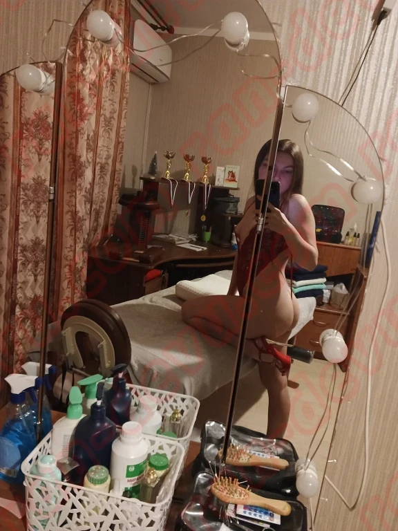 Массажистка Ксения в Москве - База эротического массажа Рандеву