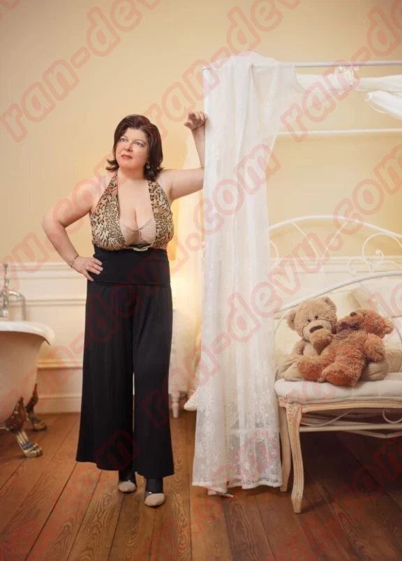 Массажистка Полина в Москве - База эротического массажа Рандеву