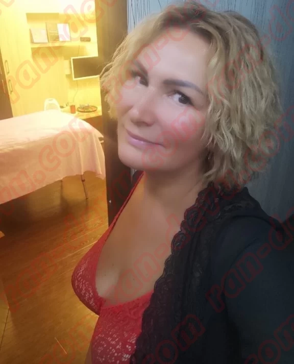 Массажистка Лана в Ижевске - База эротического массажа Рандеву