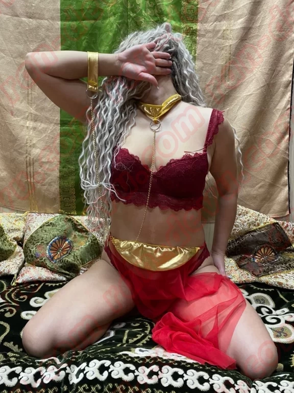 Массажистка Султана в Астрахани - База эротического массажа Рандеву