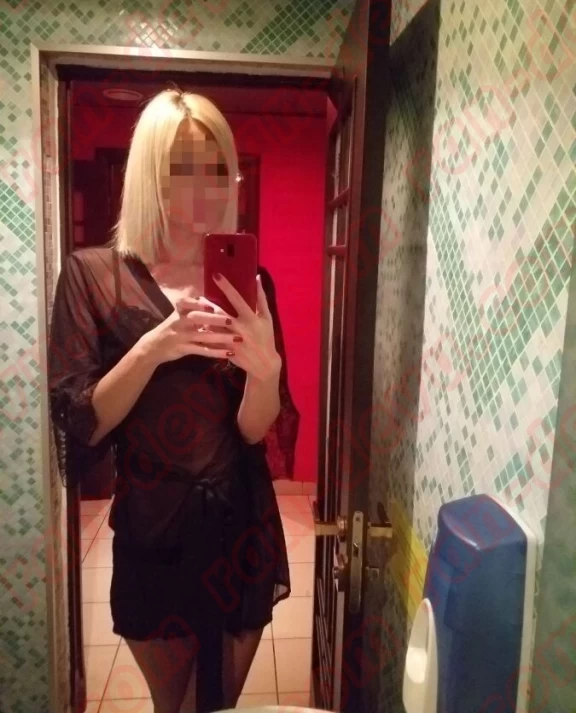 Массажистка Маша в Москве - База эротического массажа Рандеву