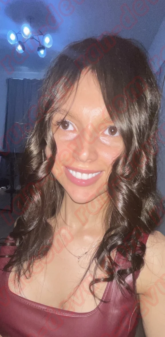 Массажистка Эля в Москве - База эротического массажа Рандеву