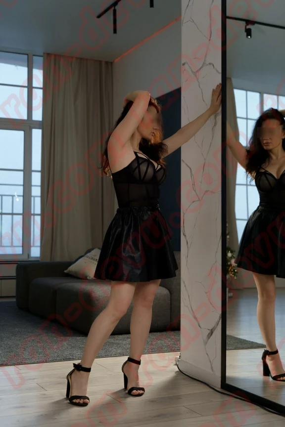 Массажистка Лейла в Санкт-Петербурге - База эротического массажа Рандеву