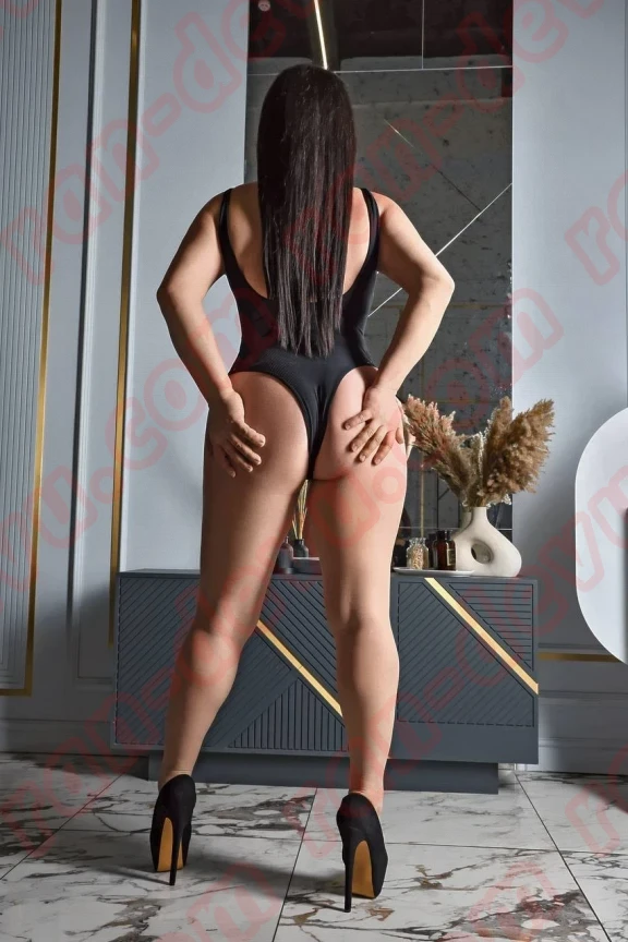 Массажистка Aделина в Домодедово - База эротического массажа Рандеву