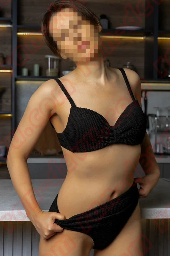 Массажистка Альбина в Москве - База эротического массажа Рандеву